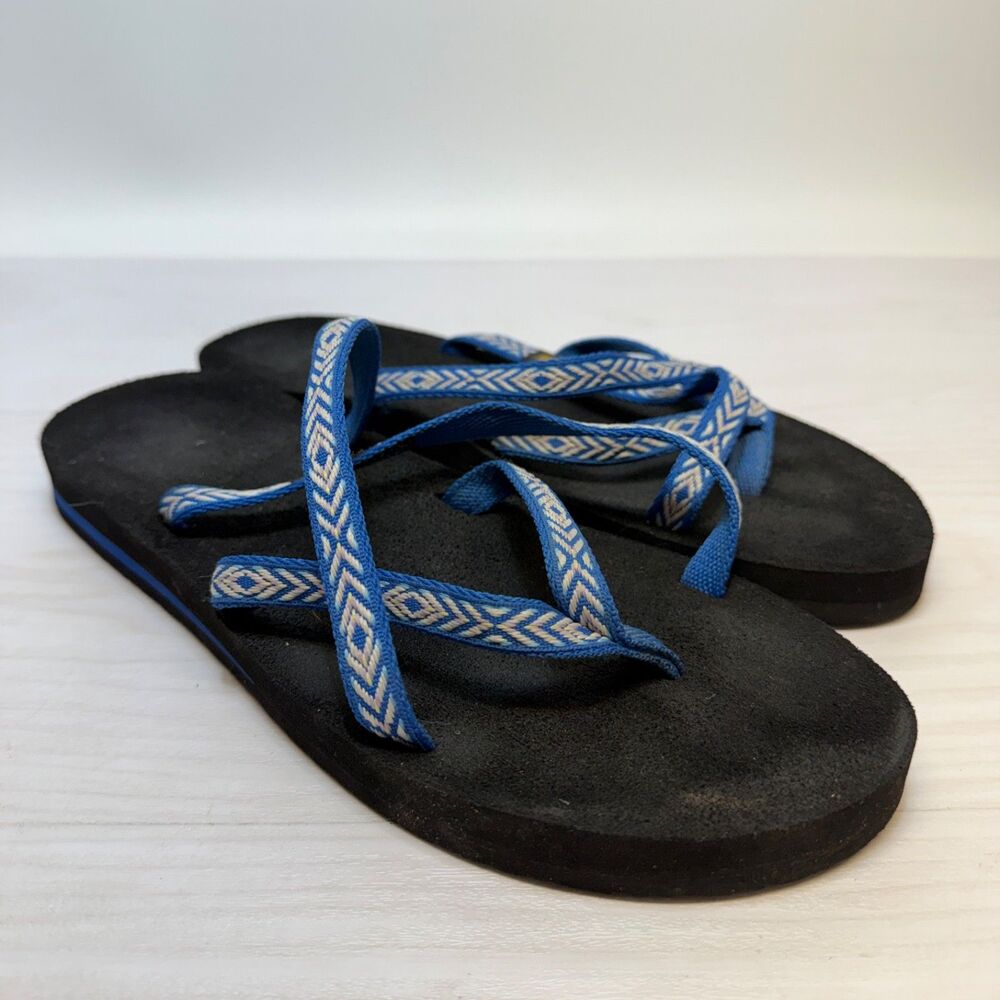 Teva Sandals Women's Size 11 Olowahu Casual Flip-Flop Summer Vacation Strappy
